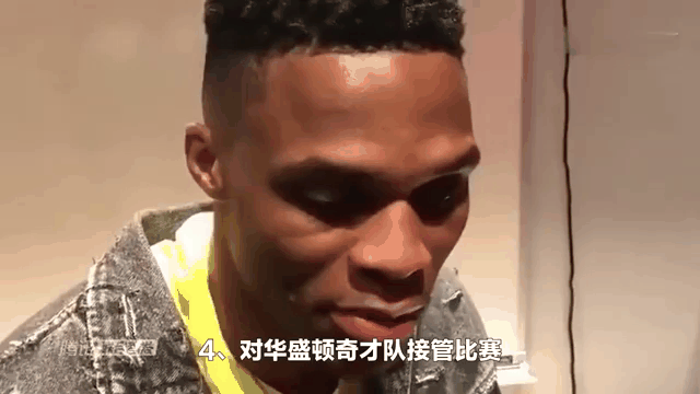 西亚卡姆意外战胜巴塞罗那，重返赛场引爆全场！